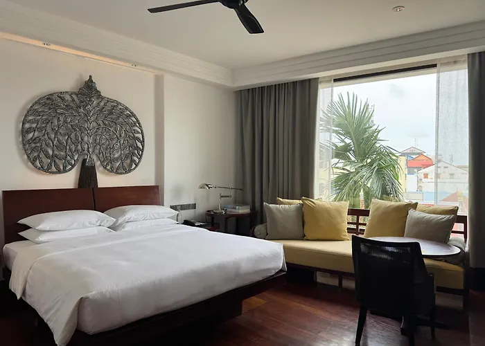 Park Hyatt Hotel 5*